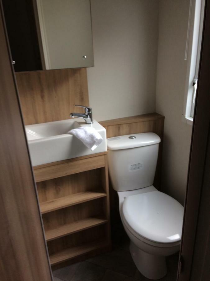 Hastings Holiday Home At Fairlight Lodge Beauport Holiday Park St Leonards-on-Sea Eksteriør billede